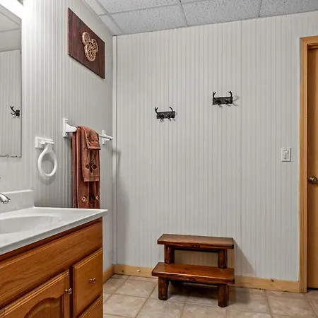 The Cabin Kingdom With Hottub Blairsville Exterior photo